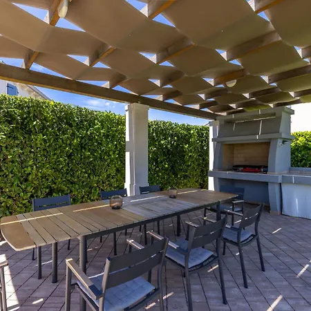 Dionis With Heated Pool & Grill Villa