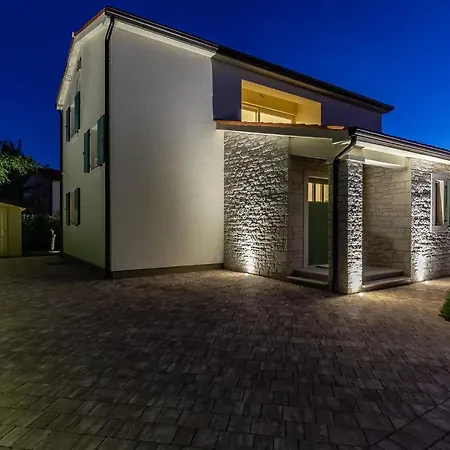 Dionis Villa