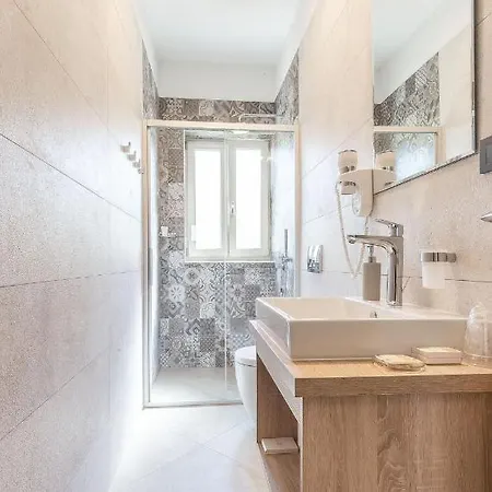 Dionis Villa